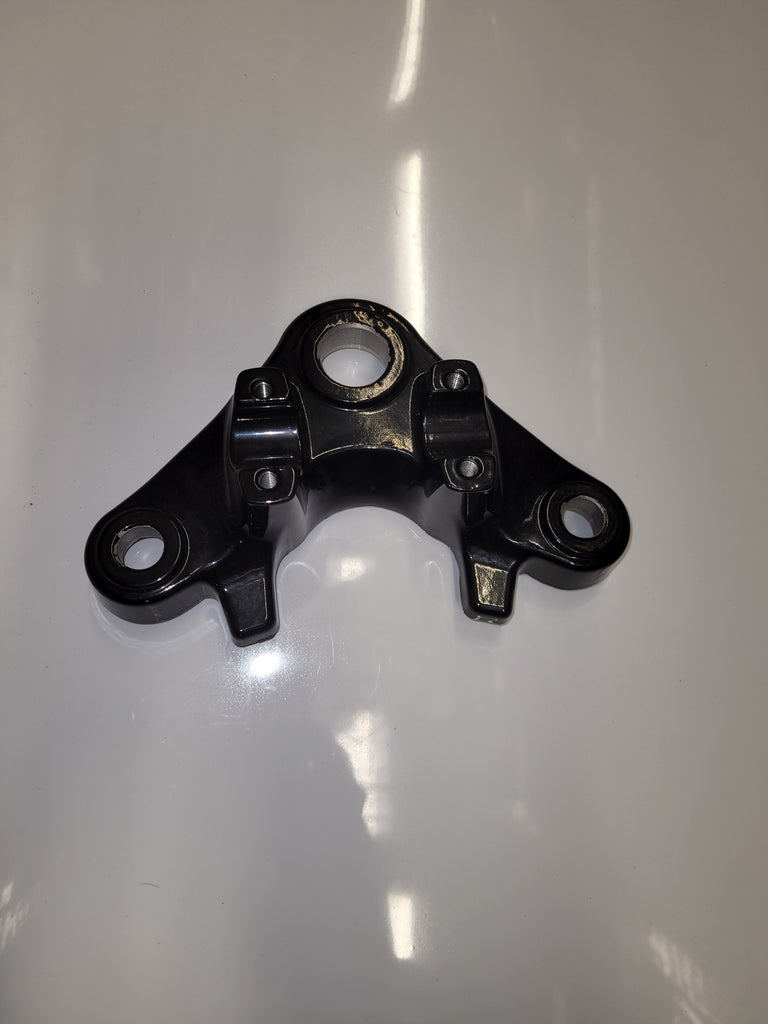 GX70UTT_1024x1024