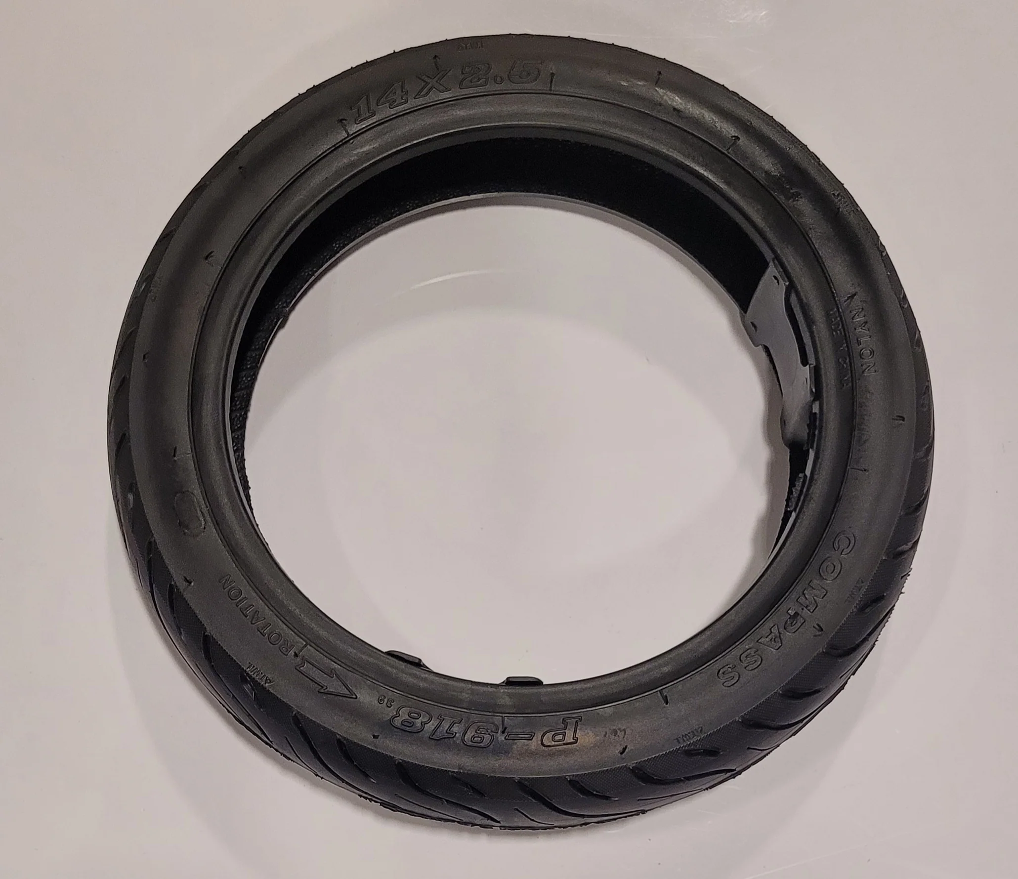 Wisp/Wasp Front/Rear Tire (14x2.5)